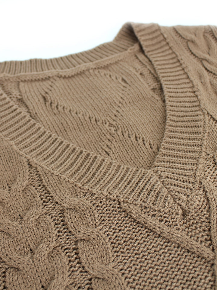 Colleen | Ärmelloser Zopfmuster-Pullover mit V-Ausschnitt - Image 37