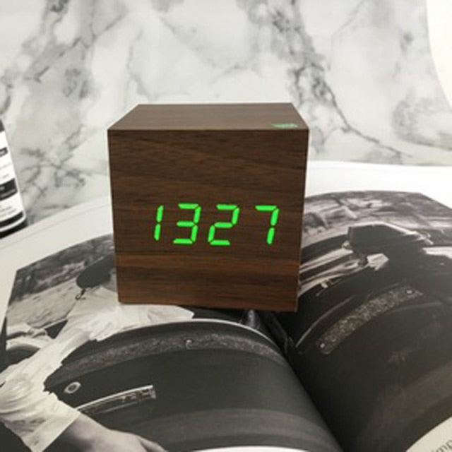 LED table clock | Time & temperature display