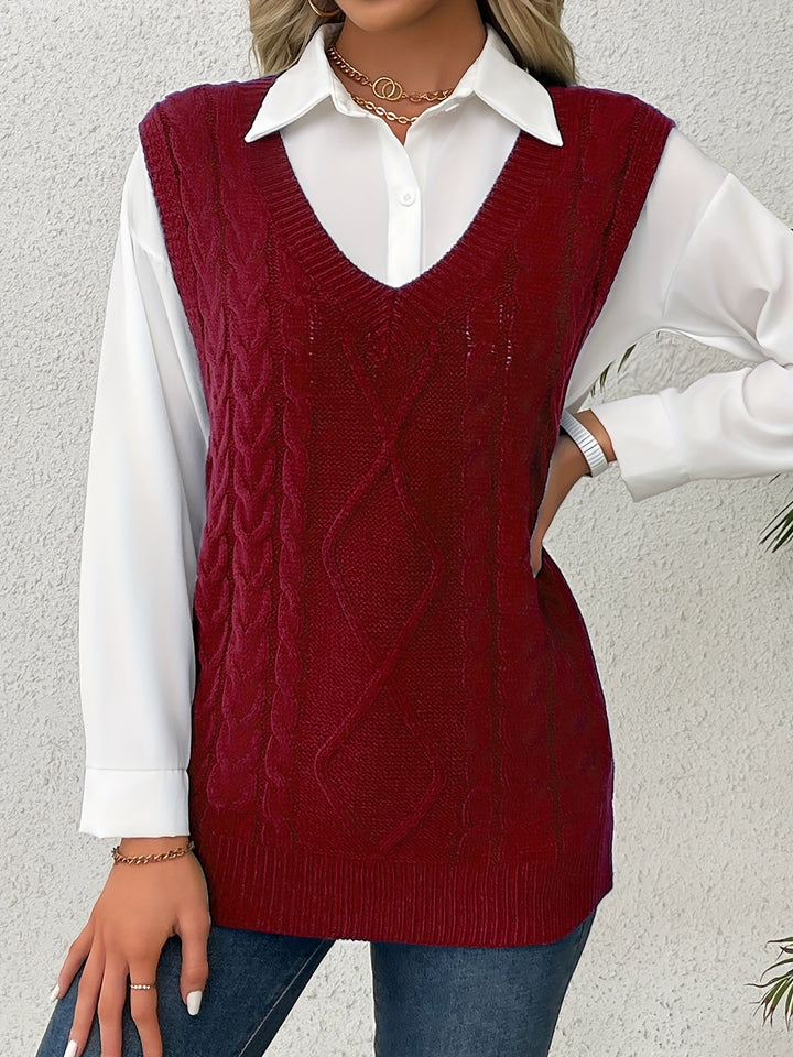 Colleen | Ärmelloser Zopfmuster-Pullover mit V-Ausschnitt - Image 28