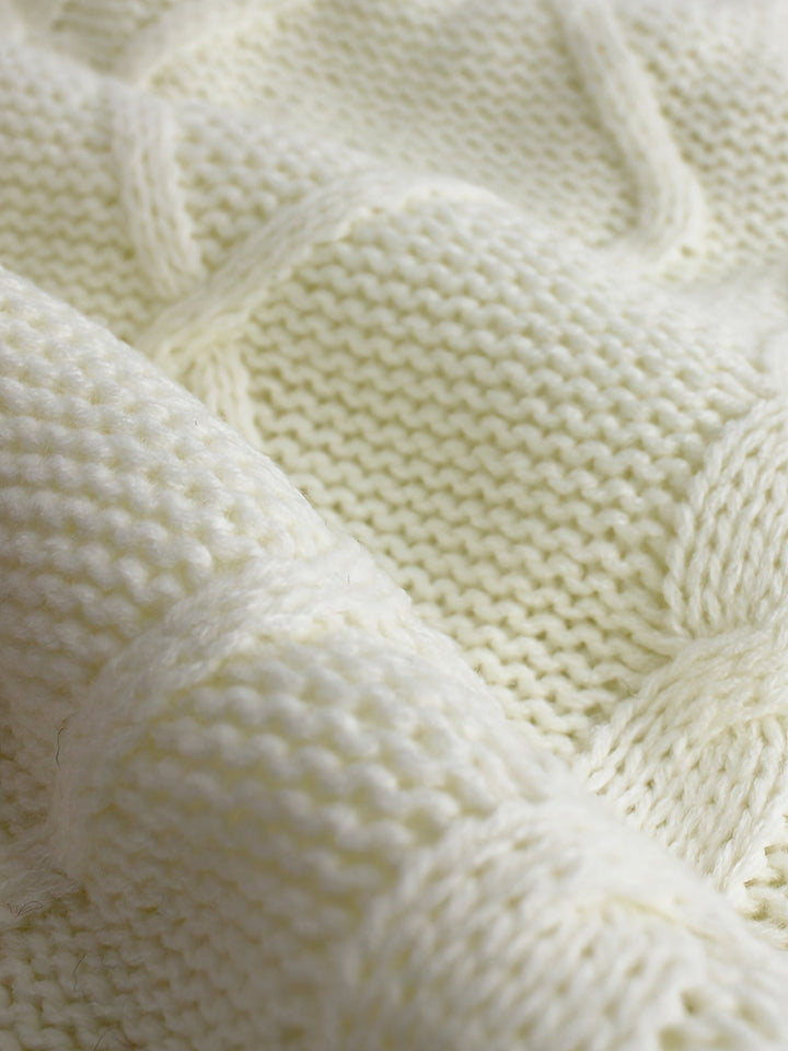 Colleen | Ärmelloser Zopfmuster-Pullover mit V-Ausschnitt - Image 13