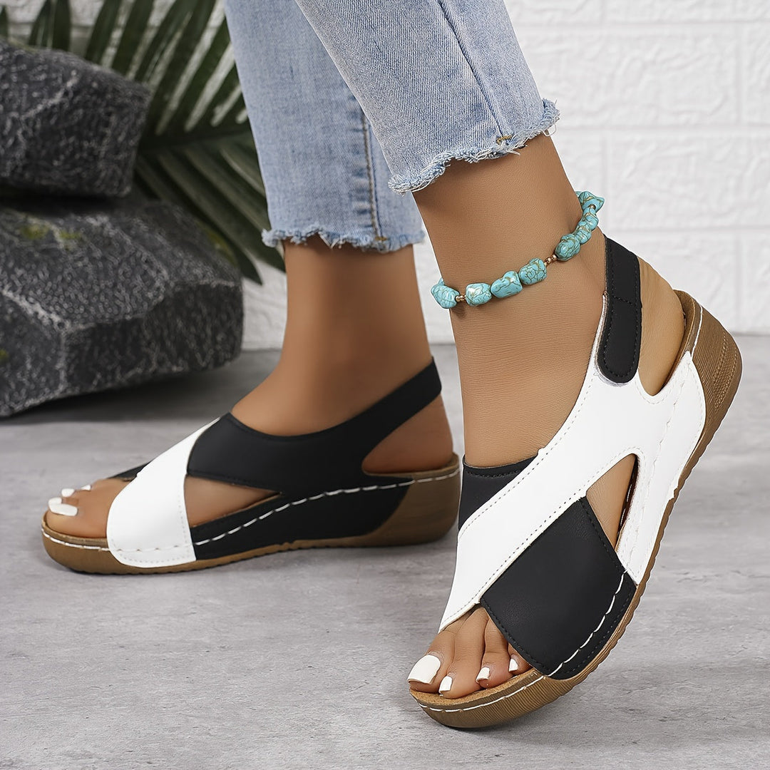 Xaviera – Damen Trekking Sandalen
