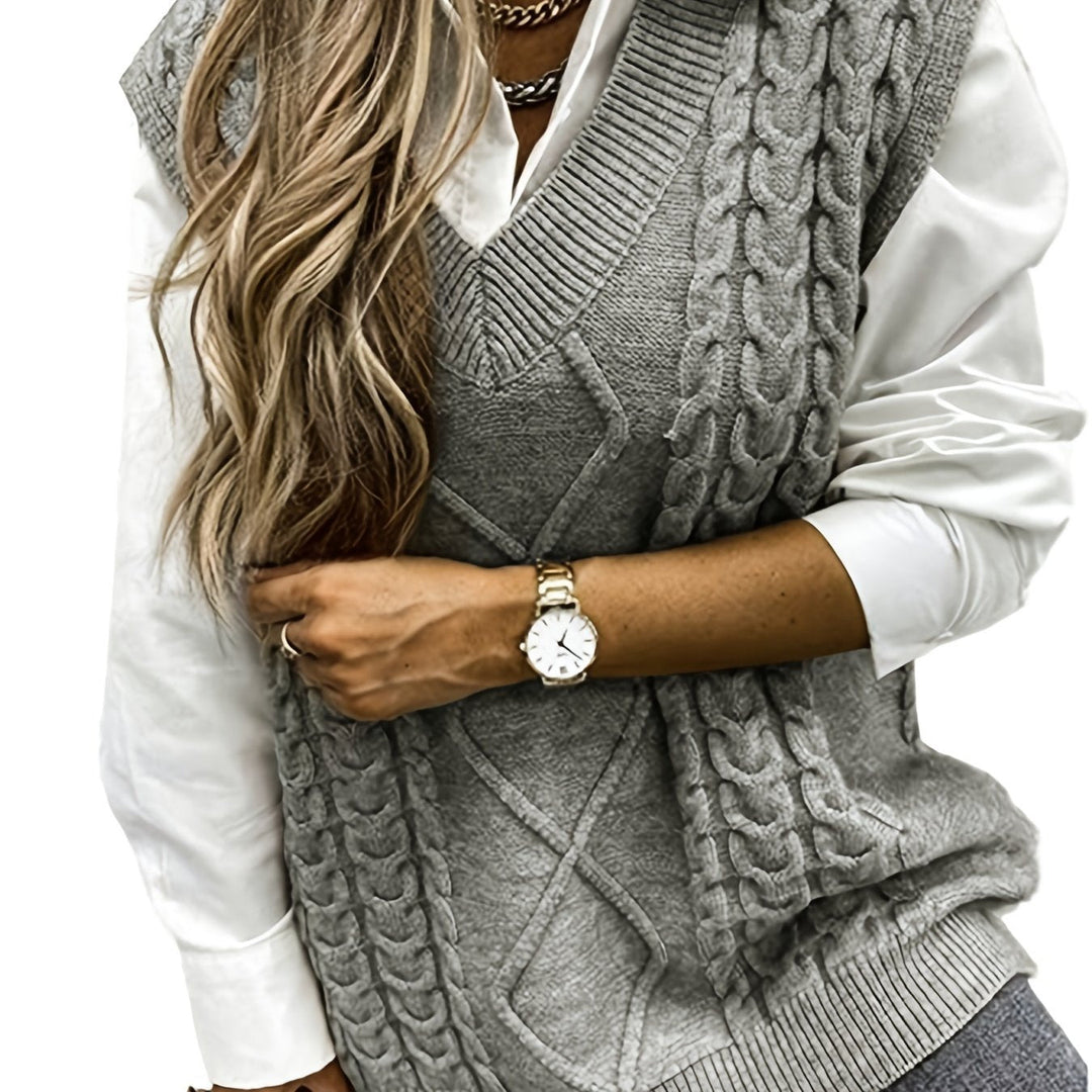 Colleen | Ärmelloser Zopfmuster-Pullover mit V-Ausschnitt