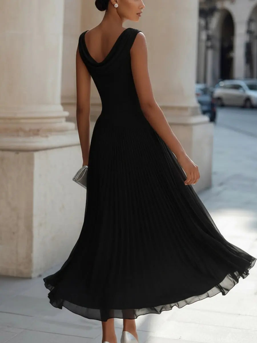 Éloria - Drapierte Neckholder Falten Midi Kleid