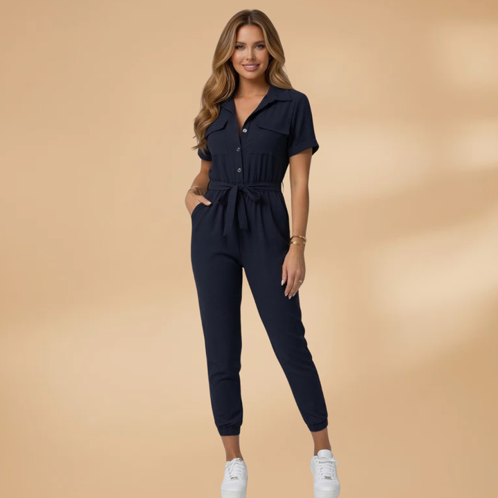 Ava - Damen Jumpsuit mit Rundhalsausschnitt und Kurzarm