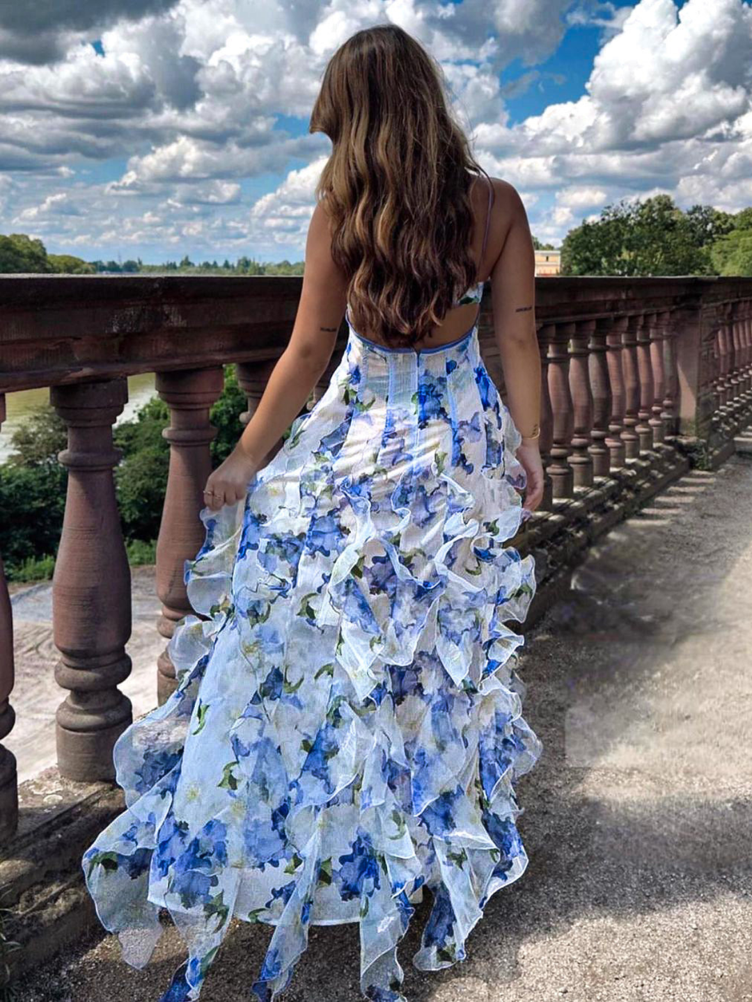 Orivellea - Chiffon Maxi Kleid Blau Floral