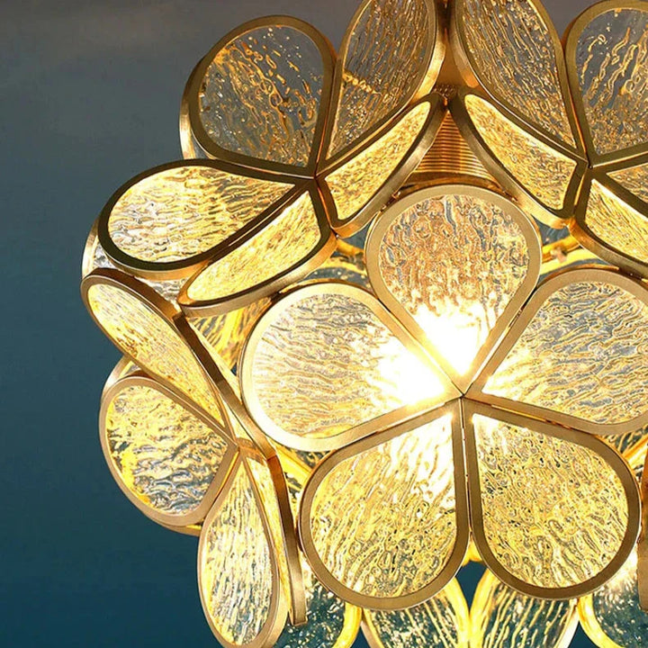 Lysiane – Flower-shaped hanging lamp made of glass in Nordic style