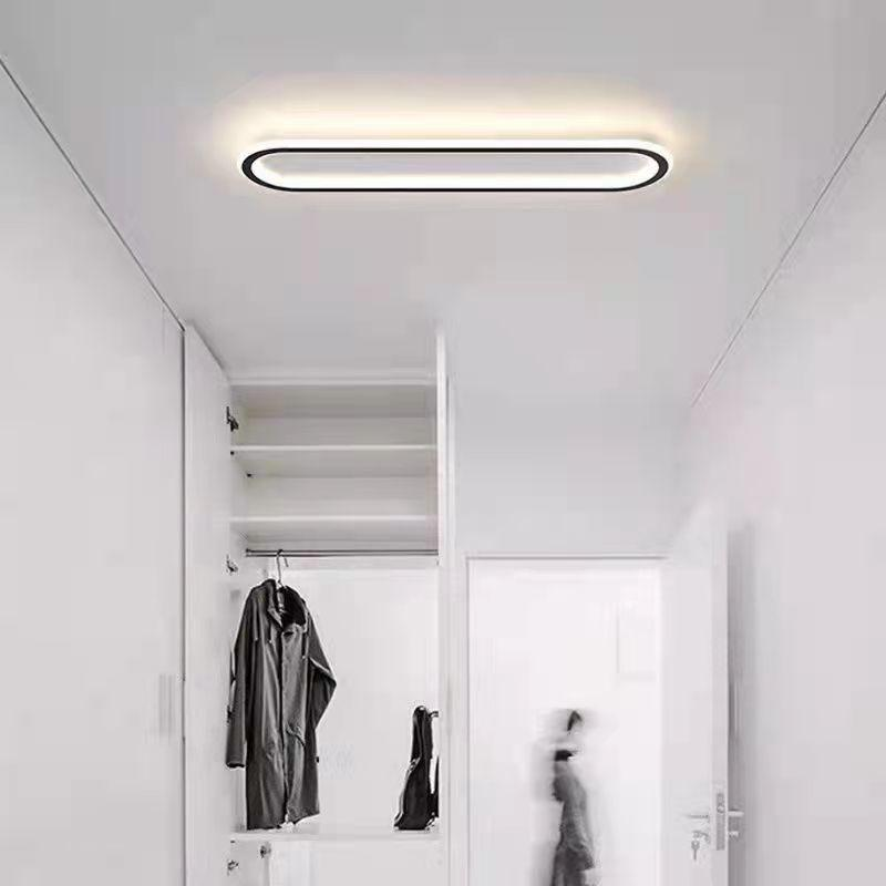 Oval LED ceiling light for hallways