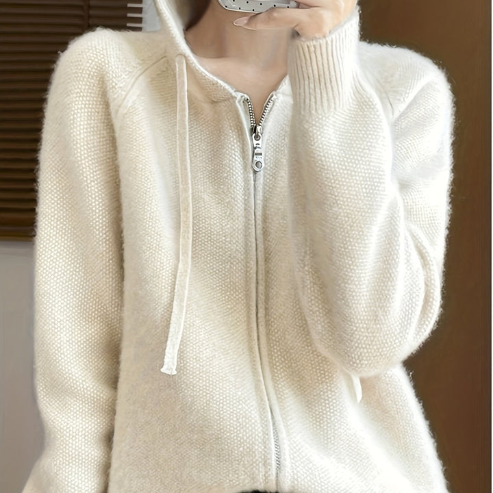 Cassidy | Kuschelige Kapuzen-Strickjacke mit Reißverschluss