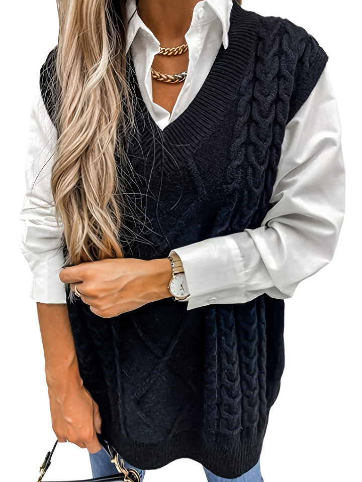 Colleen | Ärmelloser Zopfmuster-Pullover mit V-Ausschnitt - Image 17
