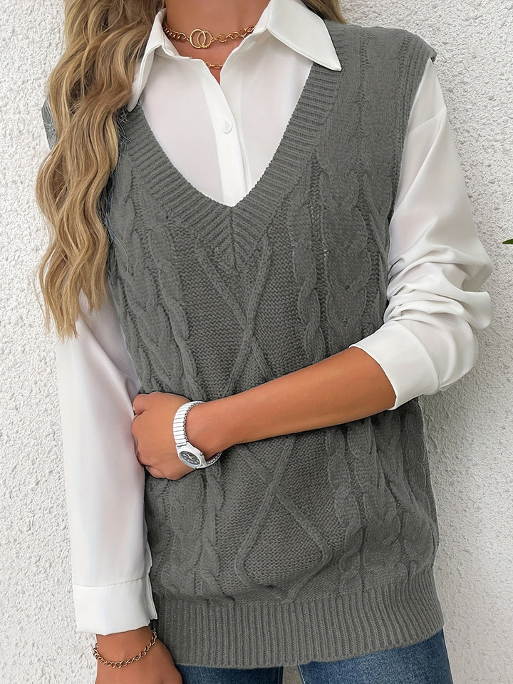 Colleen | Ärmelloser Zopfmuster-Pullover mit V-Ausschnitt - Image 3