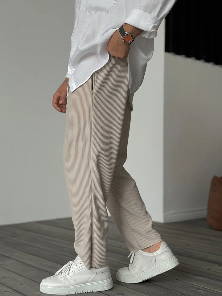 Lincoln | Herren-Cordhose im lässigen Schnitt für stilvolle Gemütlichkeit - Image 3