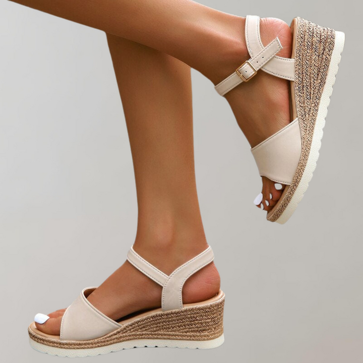 Queniva – Orthopädische Keilsandalen Damen