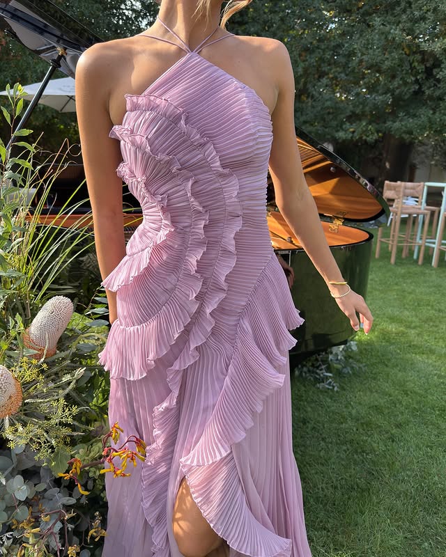 Emmara - Rüschen Maxi Kleid Halterneck