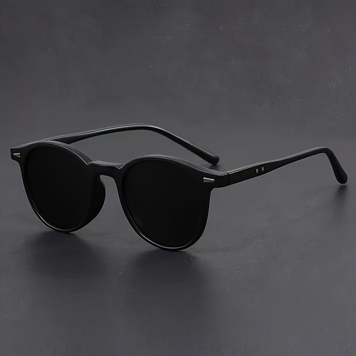 Men's Tortoiseshell Retro Round Sunglasses - Image 4