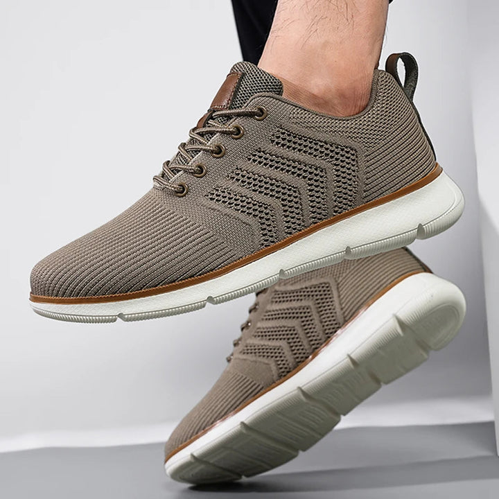 Breathable and ultralight sneaker