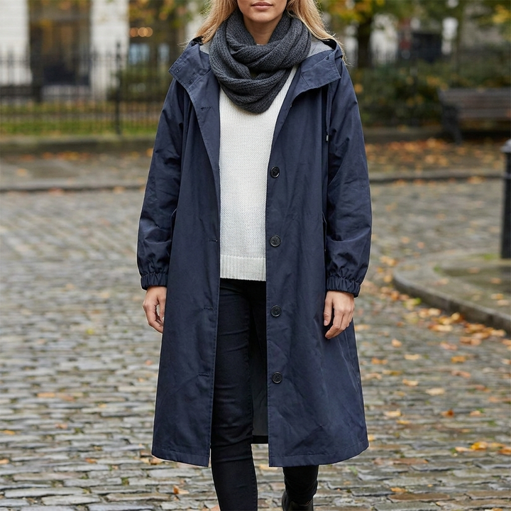 Women's waterproof lightweight hooded jacket
