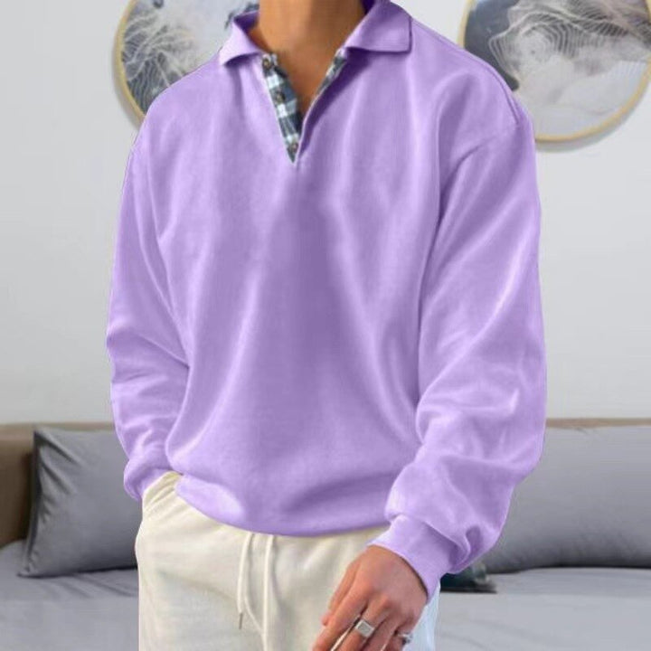 Herrenpullover mit Polokragen und bequemer Passform