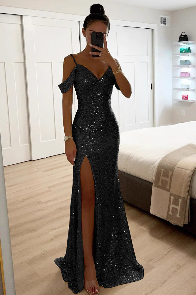 Merrina – Pailletten Off Shoulder Maxikleid Mit Schlitz