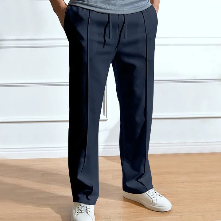 Herrenhose mit flexibler Passform und gepflegter Optik