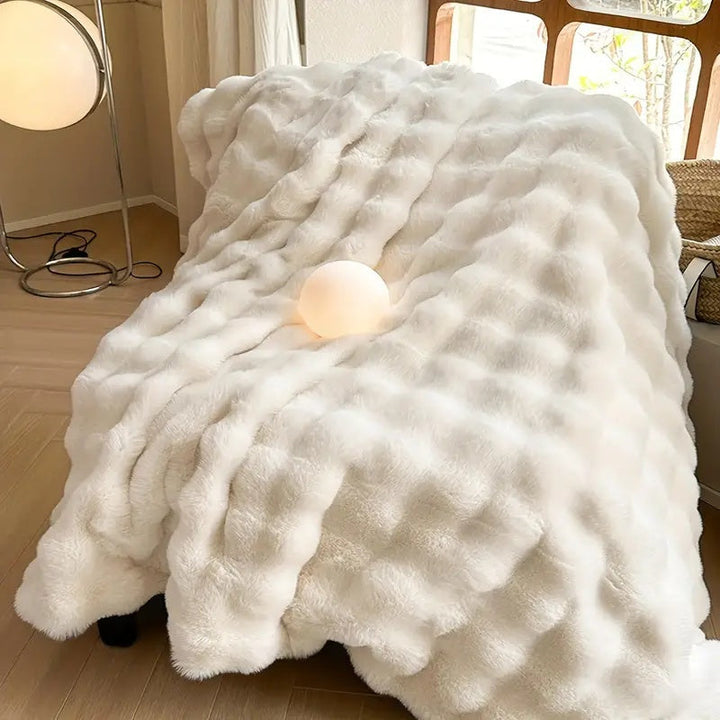Living room blanket with textured pattern | Decorative & Versatile