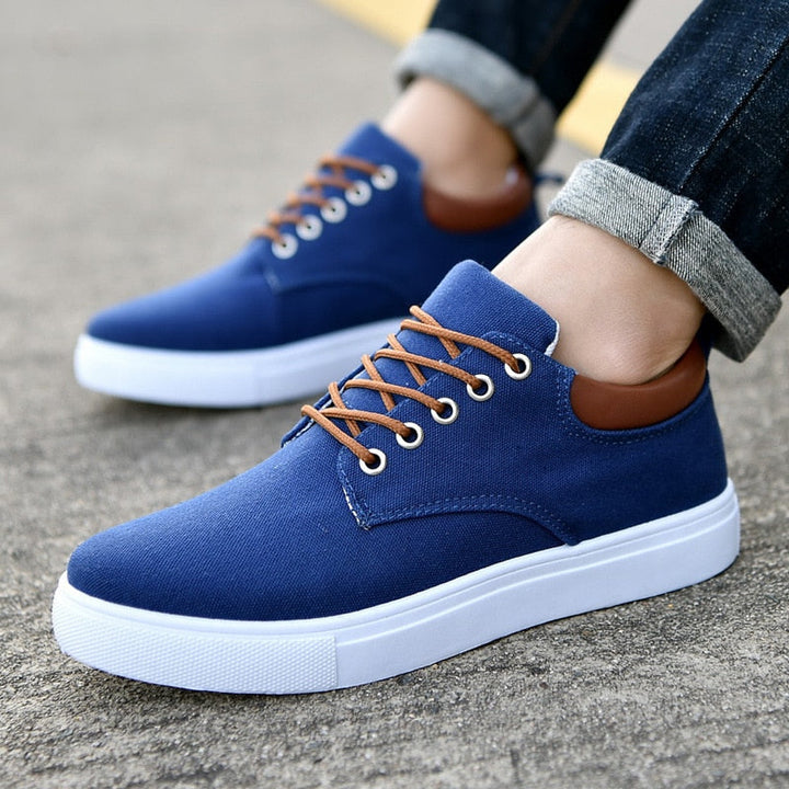 Liam - Men's Sneakers with White Sole