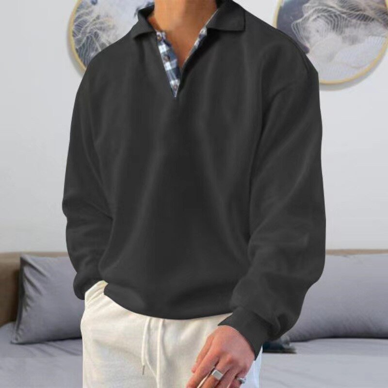 Herrenpullover mit Polokragen und bequemer Passform