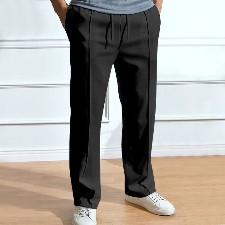 Herrenhose mit flexibler Passform und gepflegter Optik