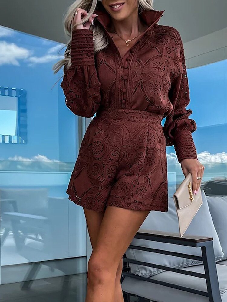 Veylisse – Spitzen Set Bluse Und High Waist Shorts