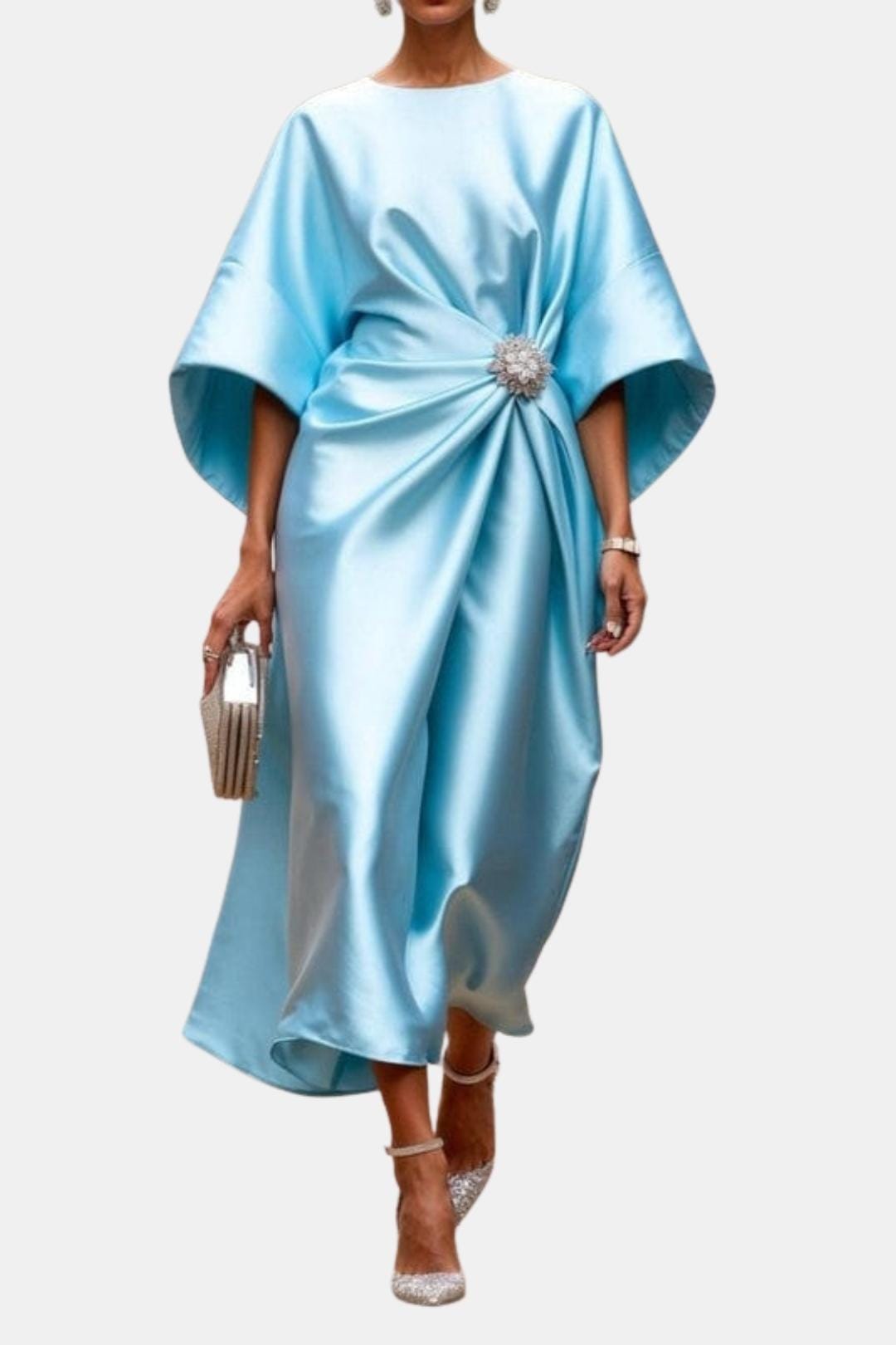 Verbera - Satin Maxi Kleid Mit Weiten Ärmeln