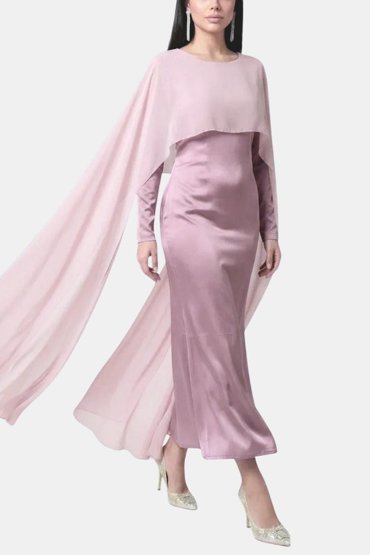 Zahiréa – Chiffonkleid mit Cape-Überwurf
