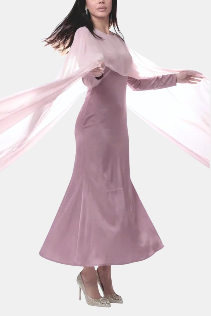 Zahiréa – Chiffonkleid mit Cape-Überwurf