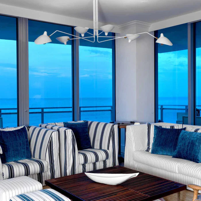 Schwarze Deckenlampe mit drehbaren Armen – modernes Design