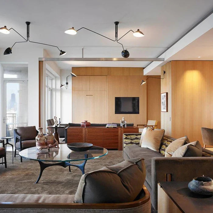 Schwarze Deckenlampe mit drehbaren Armen – modernes Design