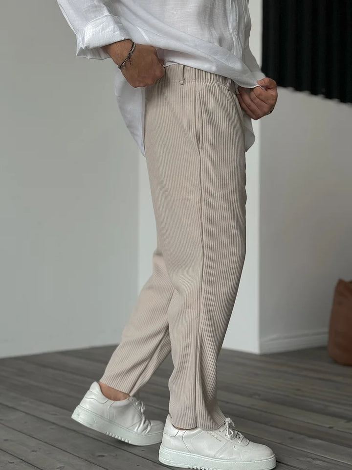 Lincoln | Herren-Cordhose im lässigen Schnitt für stilvolle Gemütlichkeit - Image 2