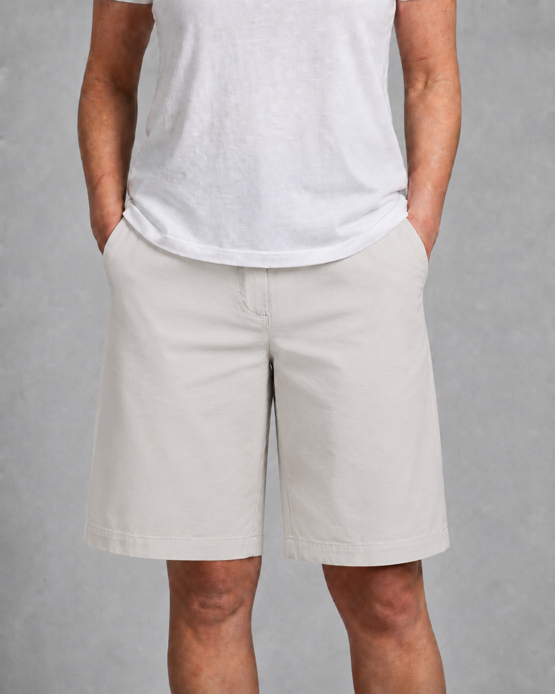 Women's High Waisted Knee Length Wide Leg Bermuda Shorts - Image 3