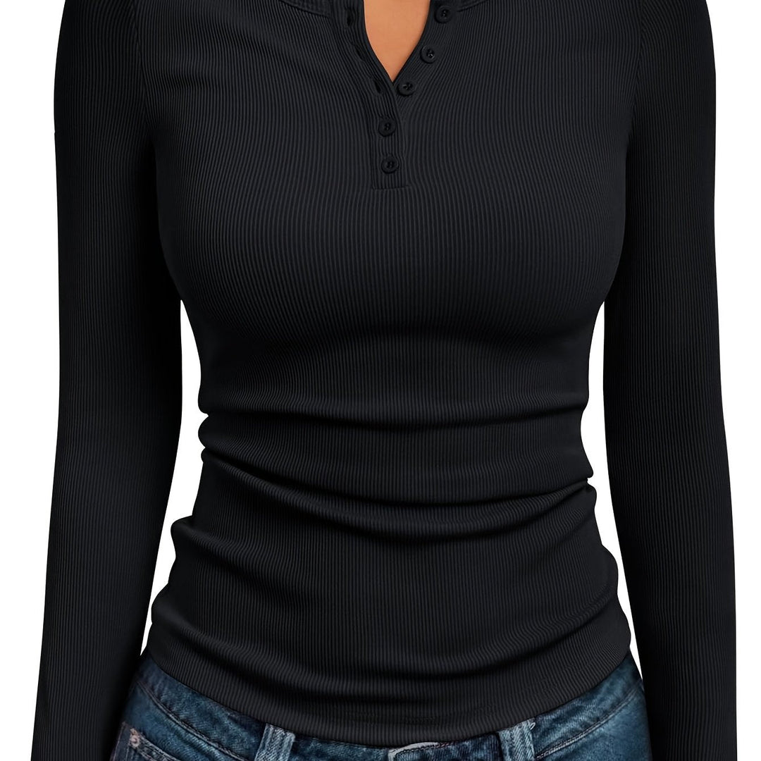 Brynn | Körpernahes Henley-Shirt mit Knopfleiste