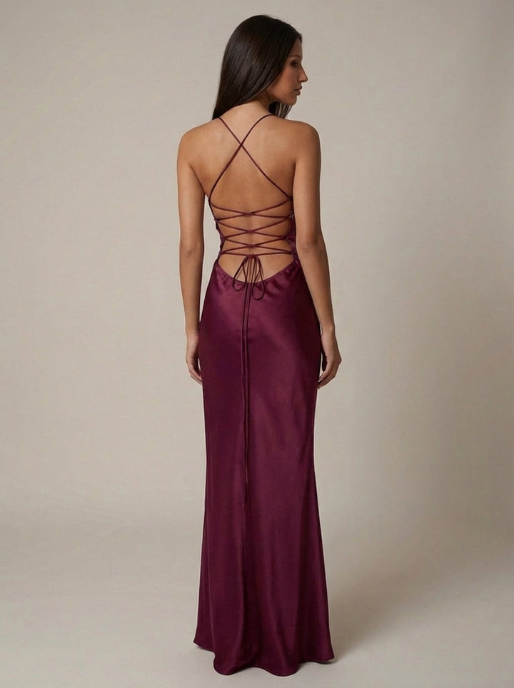 Briseis - Elegantes Perlen Halter Maxi Kleid