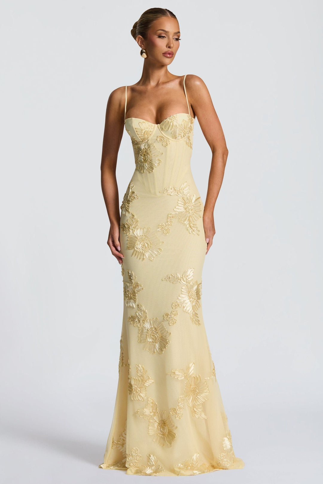 Elyndra - Florales Applikation Sweetheart Maxi Kleid